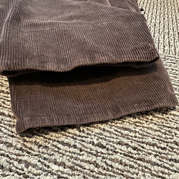 lululemon Dark Brown Espresso Relaxed MidRise Pull-On Corduroy Pants Size M 8-10 - Picture 4 of 6